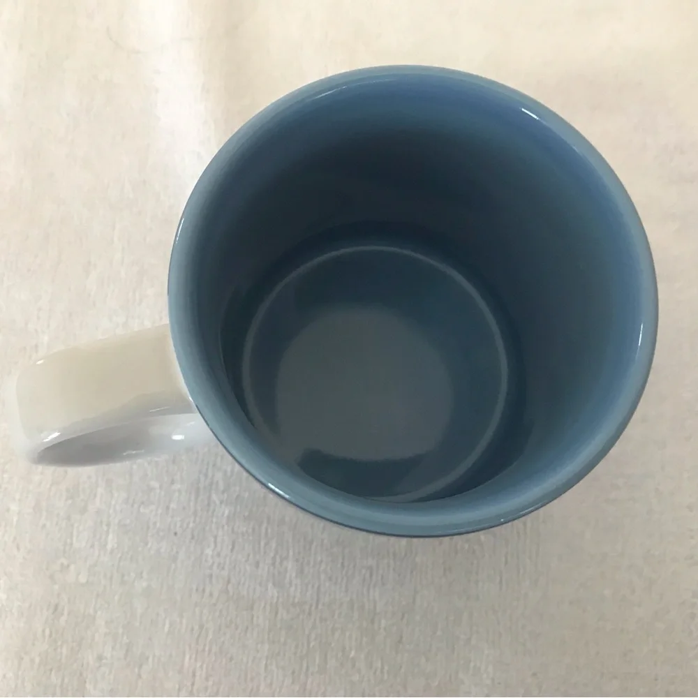 Ming Pao mug display euc
